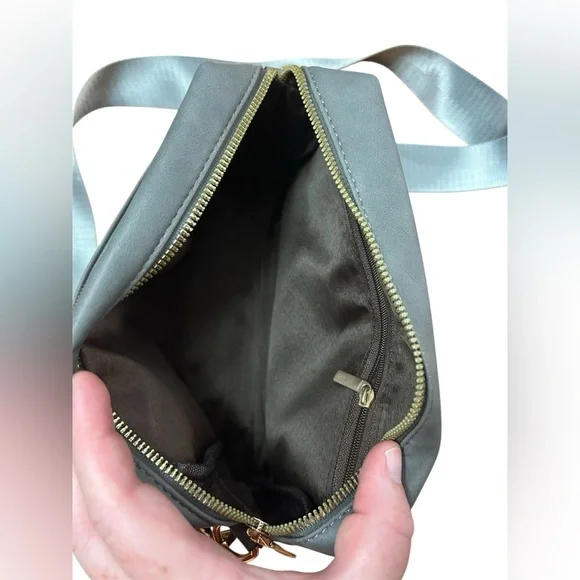 Roulens New Gray Triple Zip Small Crossbody Bag - Picture 4 of 11